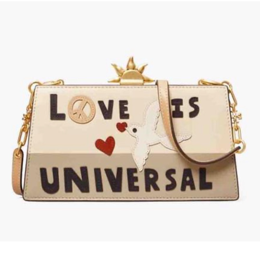 “Love is Universal” Tory Burch
Cross Body Bag